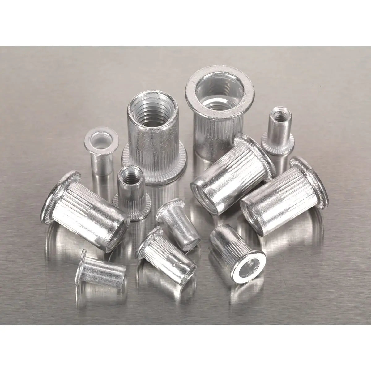 Sealey 200 Piece Splined Threaded Insert Rivet Nut Assortment M4-M8 Metric 