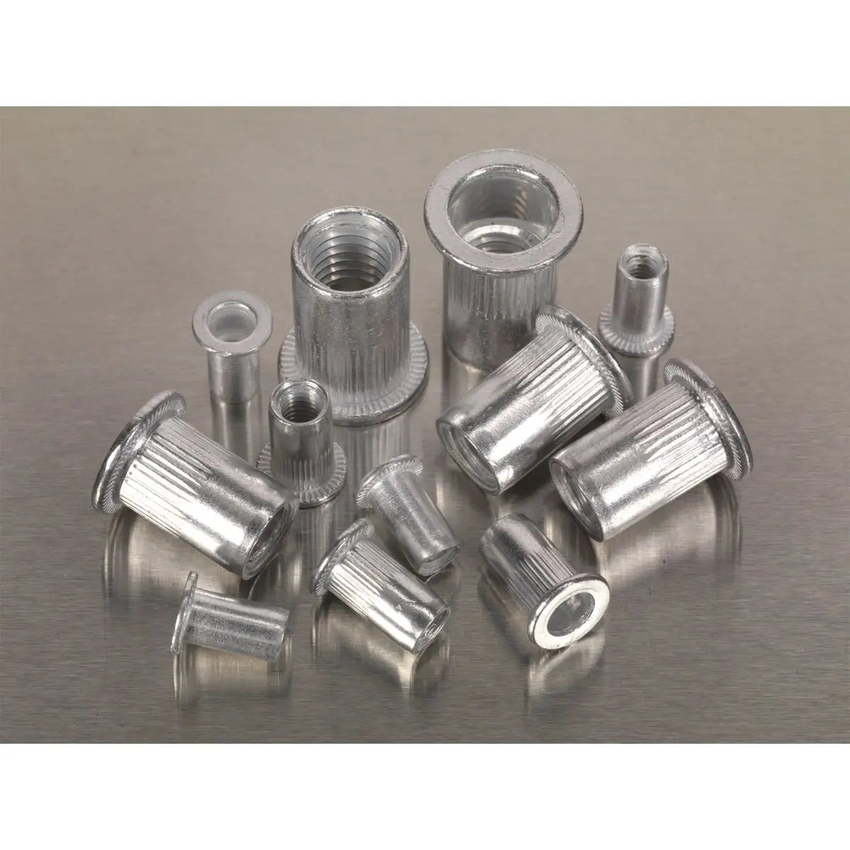 Sealey 200 Piece Splined Threaded Insert Rivet Nut Assortment M4-M8 Metric 