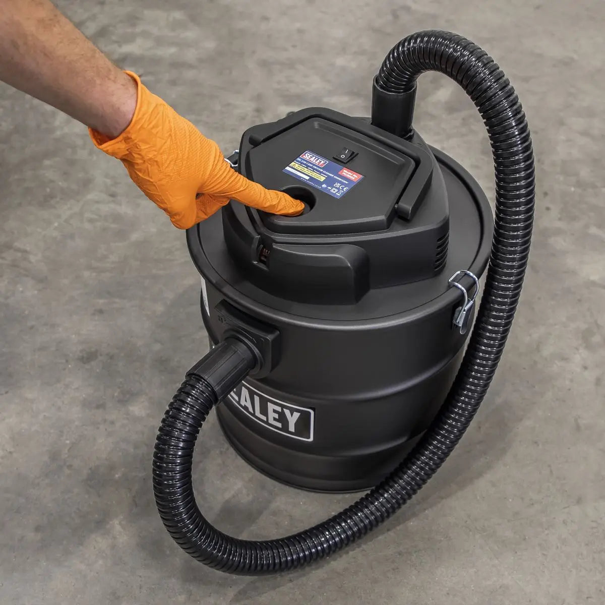 Sealey 3-in-1 Ash Vacuum Cleaner 20L 1200W/230V 