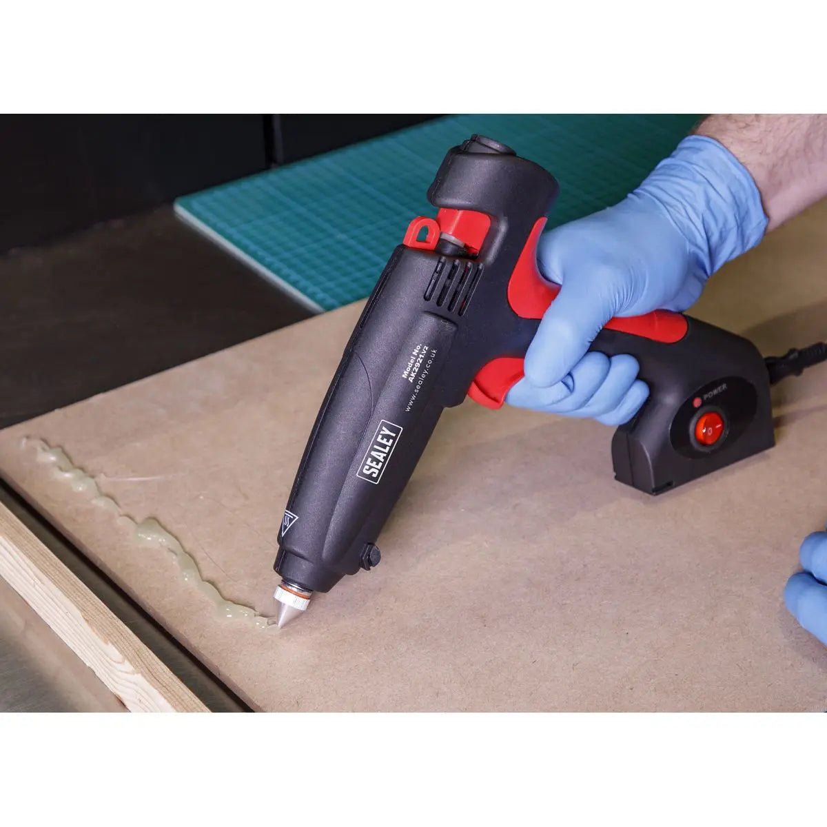 Sealey 450W Corded/Cordless Professional Glue Gun 230V Hobby Craft 
