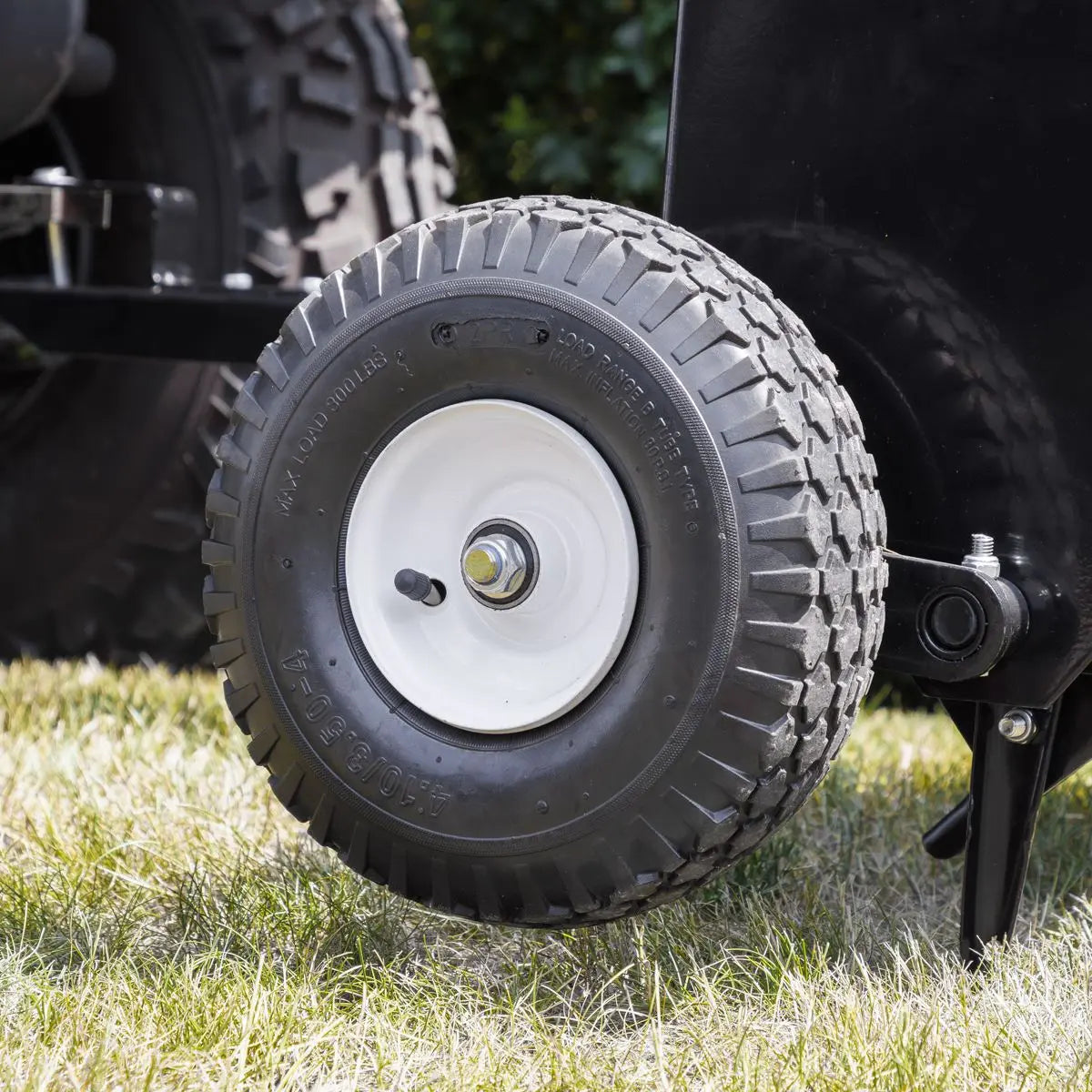 Sealey 48"Tow Behind Plug Aerator  White Rose Tools