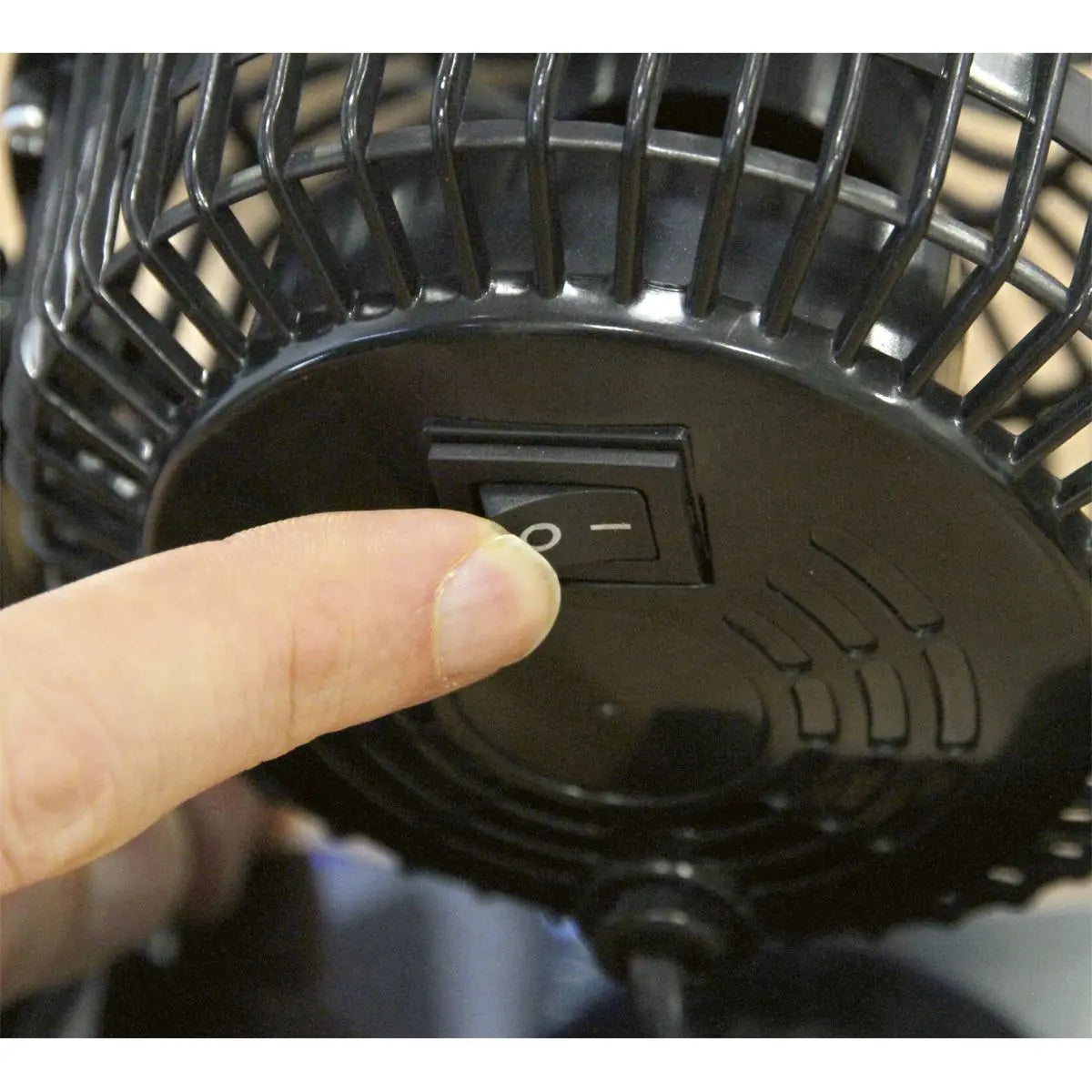 Sealey 4" Mini Desk Fan 230V Bedside Table Air Conditioning Summer Pivoting 