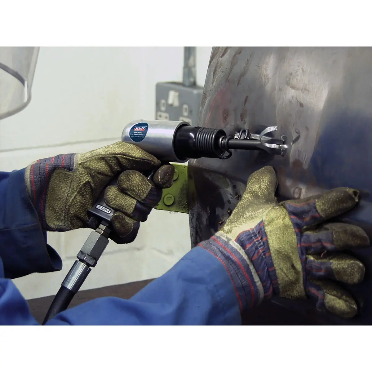 Sealey Air Hammer Kit with Chisels Medium Stroke 