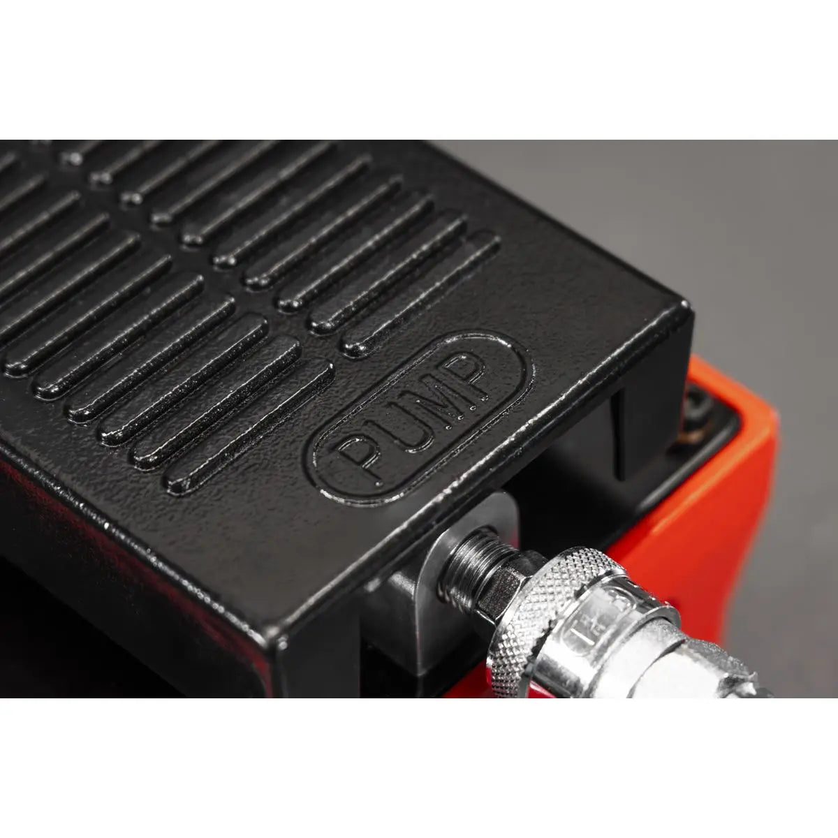 Sealey Air Hydraulic Foot Pump 10,000psi  White Rose Tools