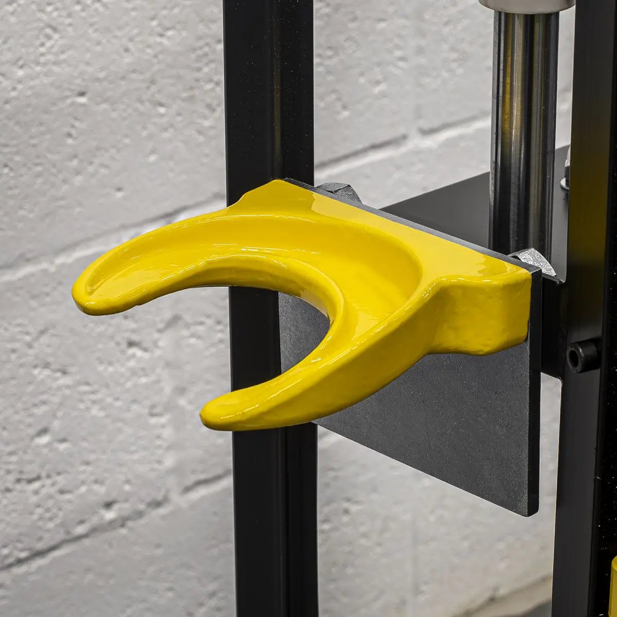 Sealey Air Operated Coil Spring Compressor 1000kg  White Rose Tools