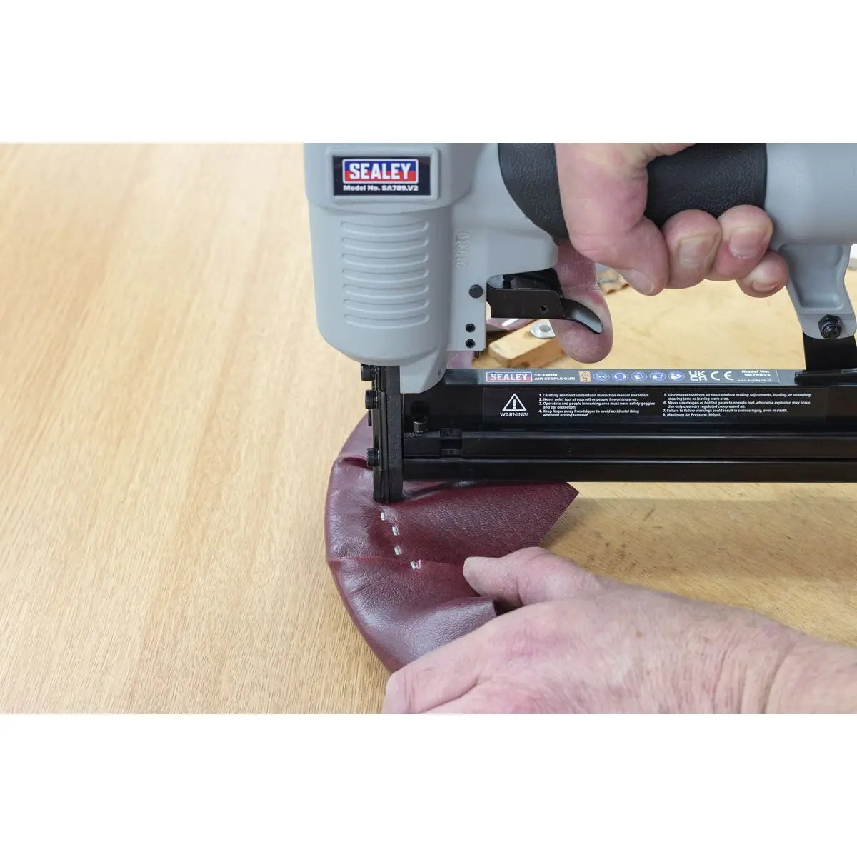 Sealey Air Staple Gun 13-32mm Capacity 