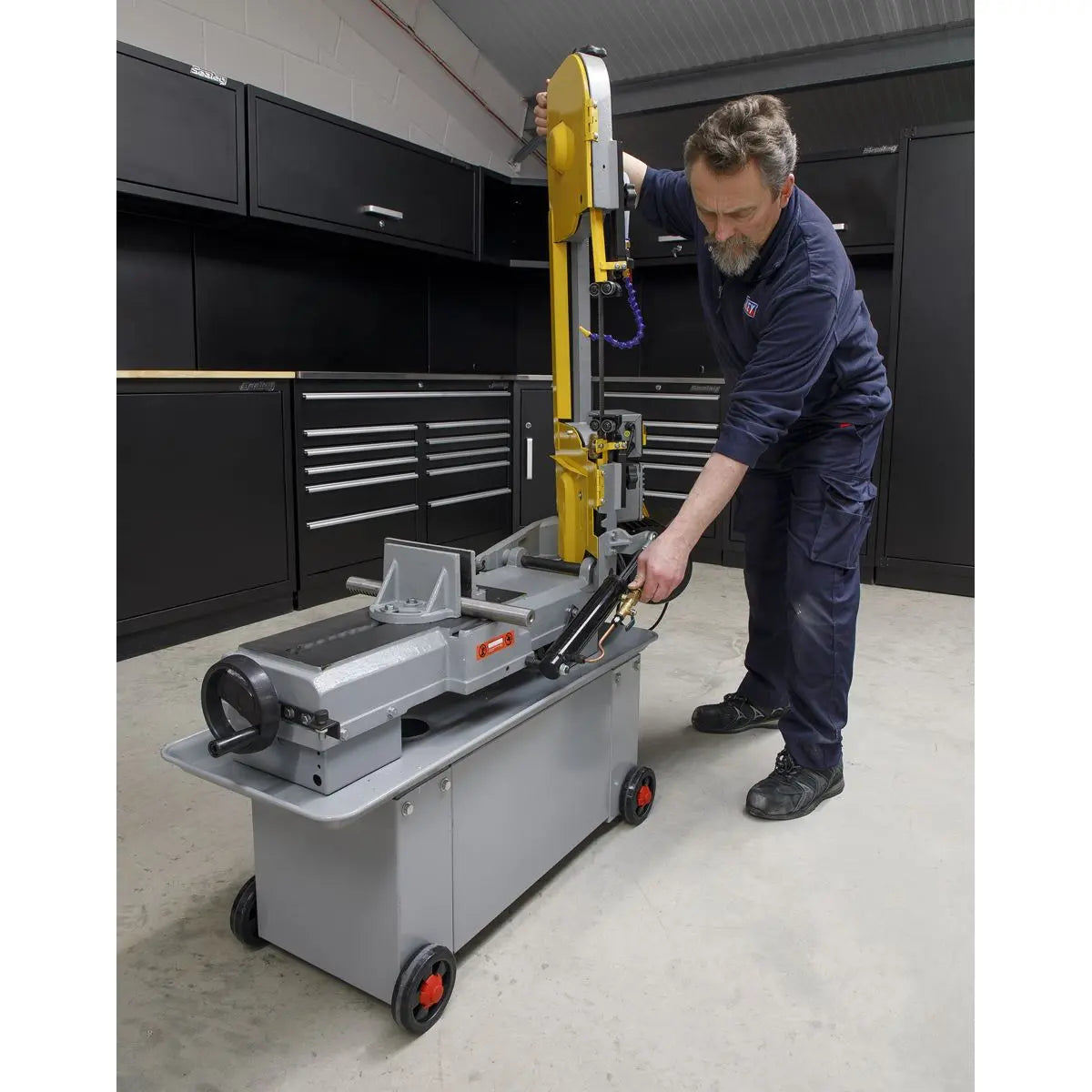 Sealey Bandsaw 300mm Horizontal Hydraulic Arm 