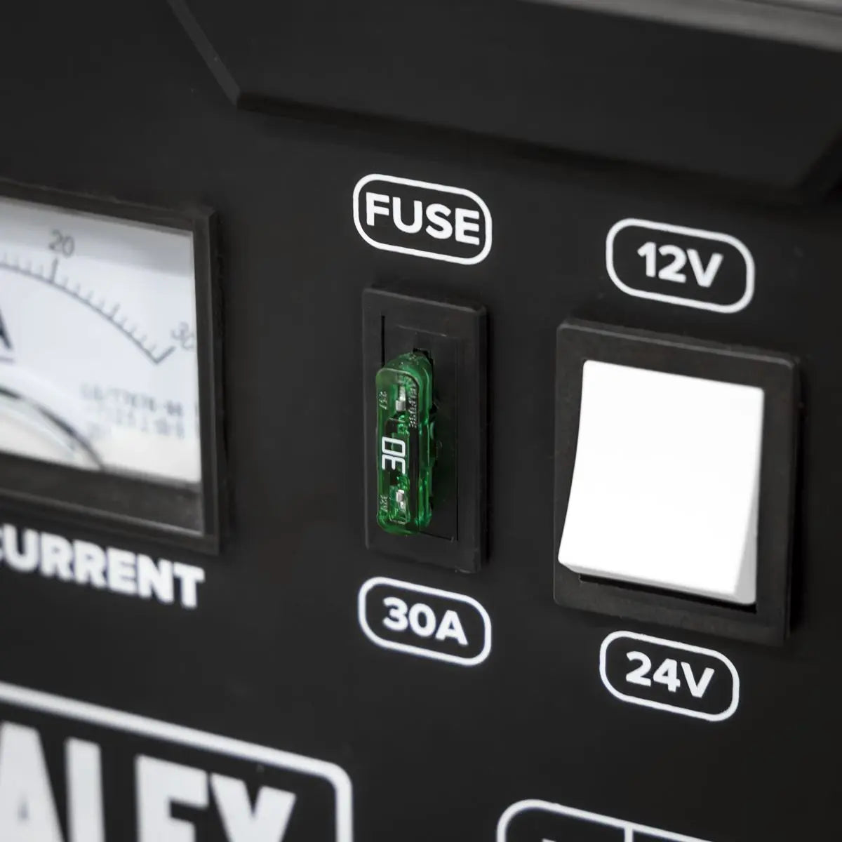Sealey Battery Charger 19A 12V/24V 230V 