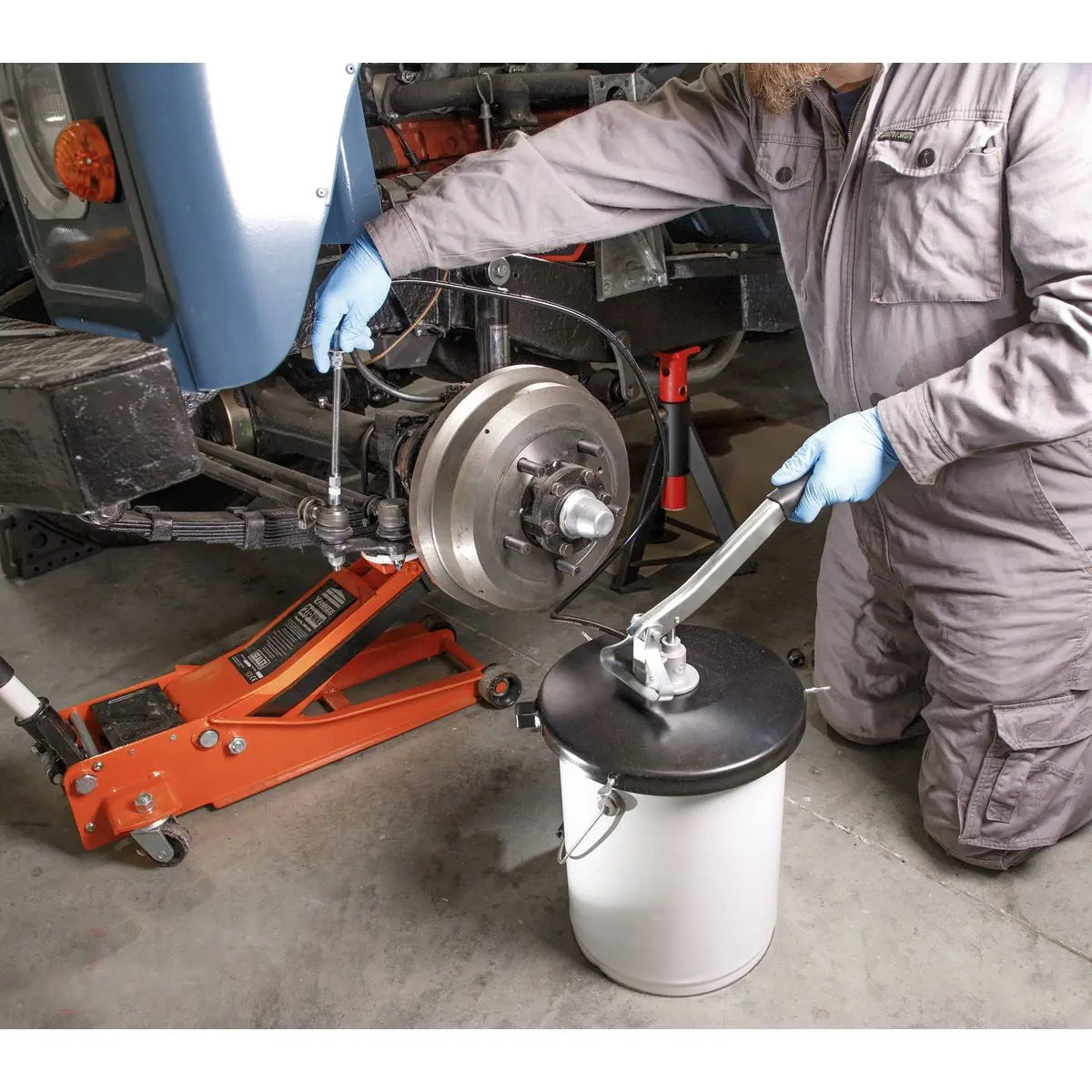 Sealey Bucket Greaser with Follower Plate 12.5kg Extra-Heavy-Duty 