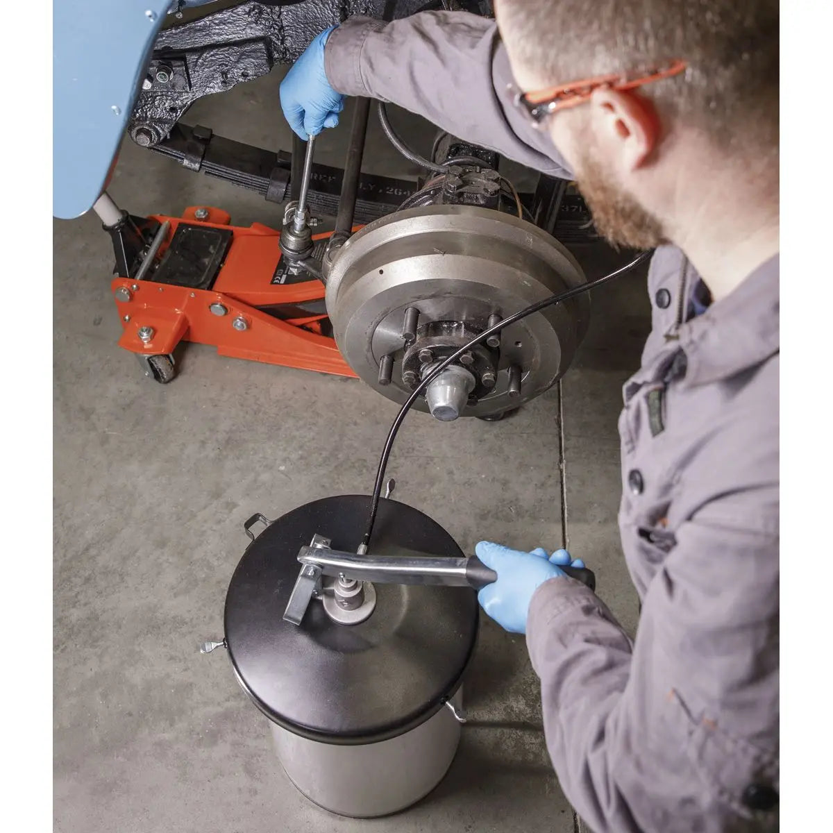 Sealey Bucket Greaser with Follower Plate 12.5kg Extra-Heavy-Duty 