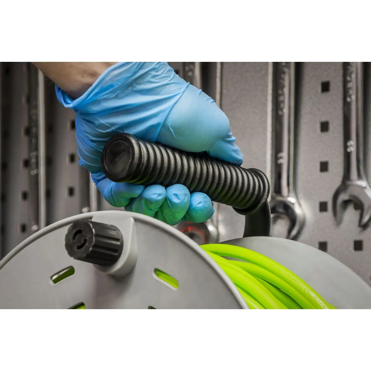 Sealey Cable Reel with Thermal Trip 4 x 230V Sockets 50m - Green  White Rose Tools