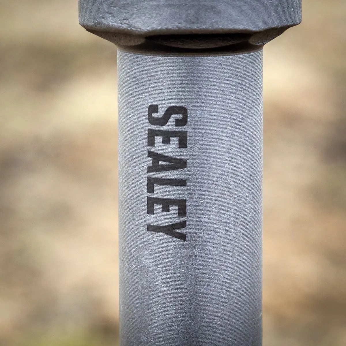 Sealey Clay Spade 140 x 570mm - 1-1/4"Hex 