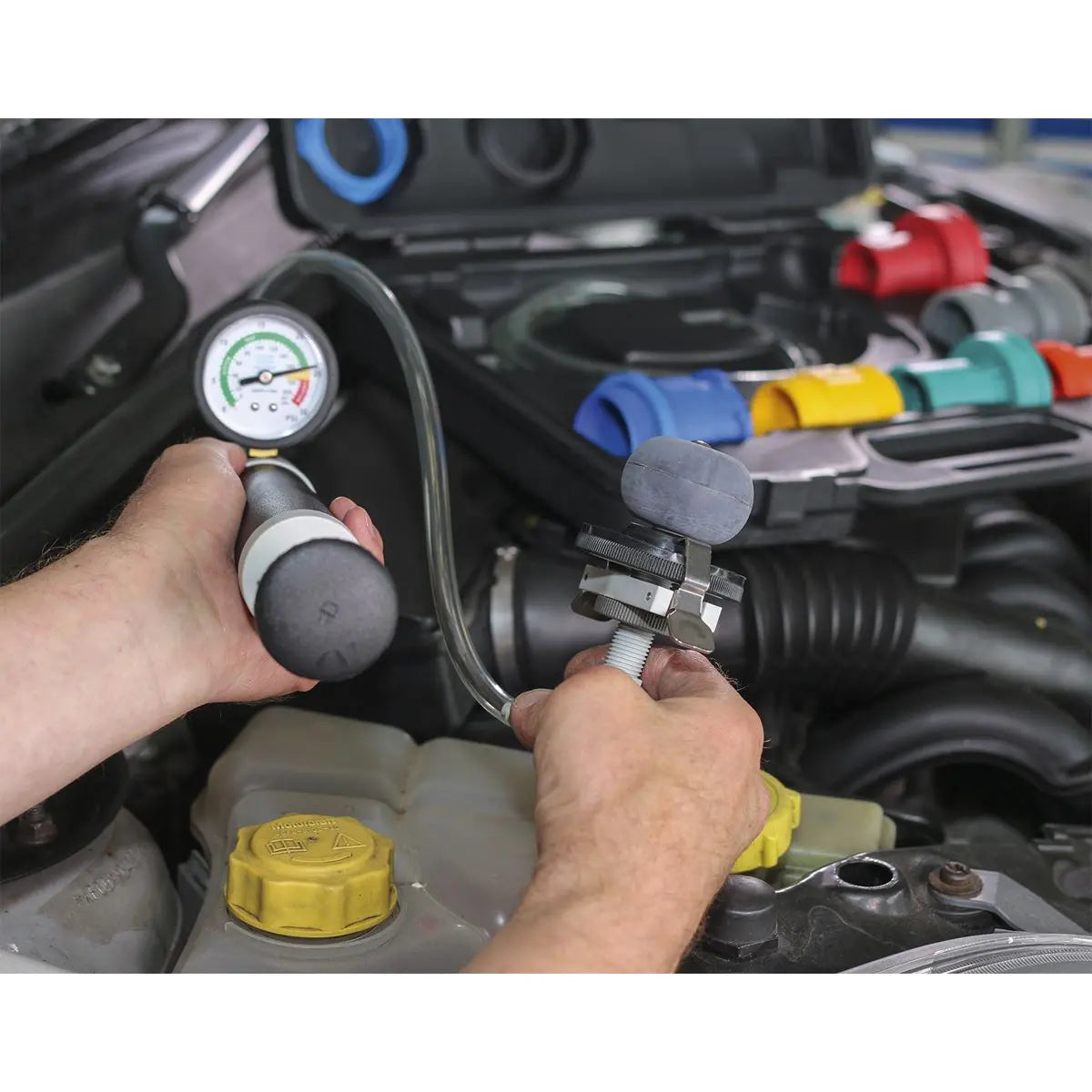 Sealey Cooling System & Cap Testing Kit 