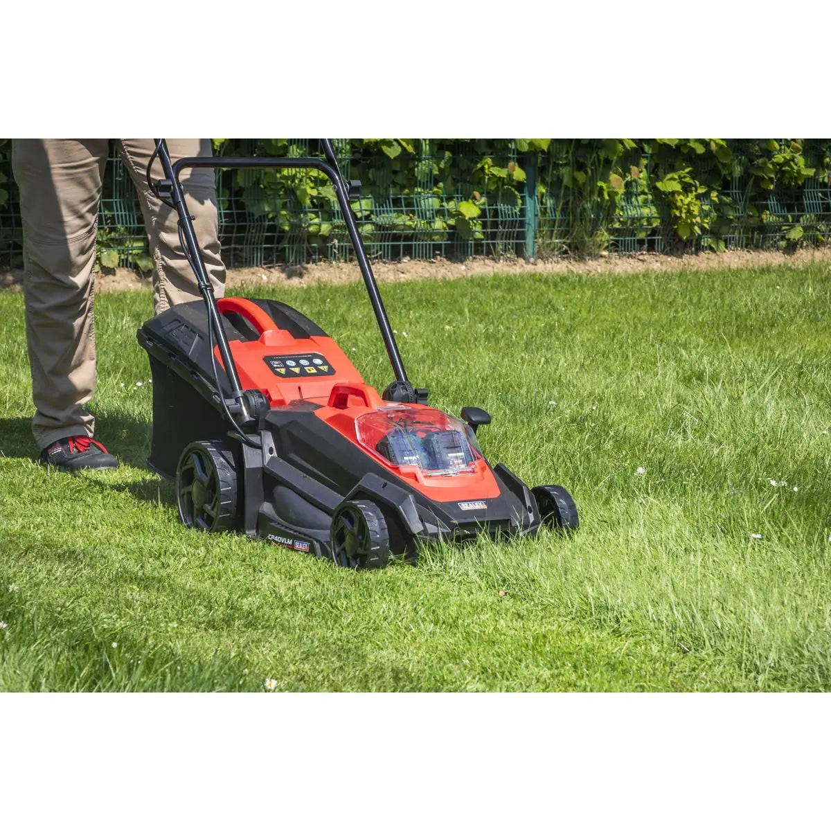 Sealey Cordless Lawn Mower Kit 40V 4Ah SV20 Series 40cm  White Rose Tools
