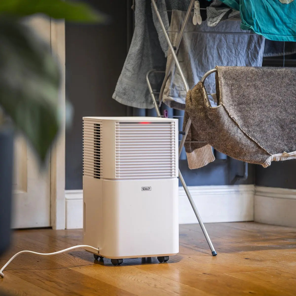 Sealey Dehumidifier 10L 