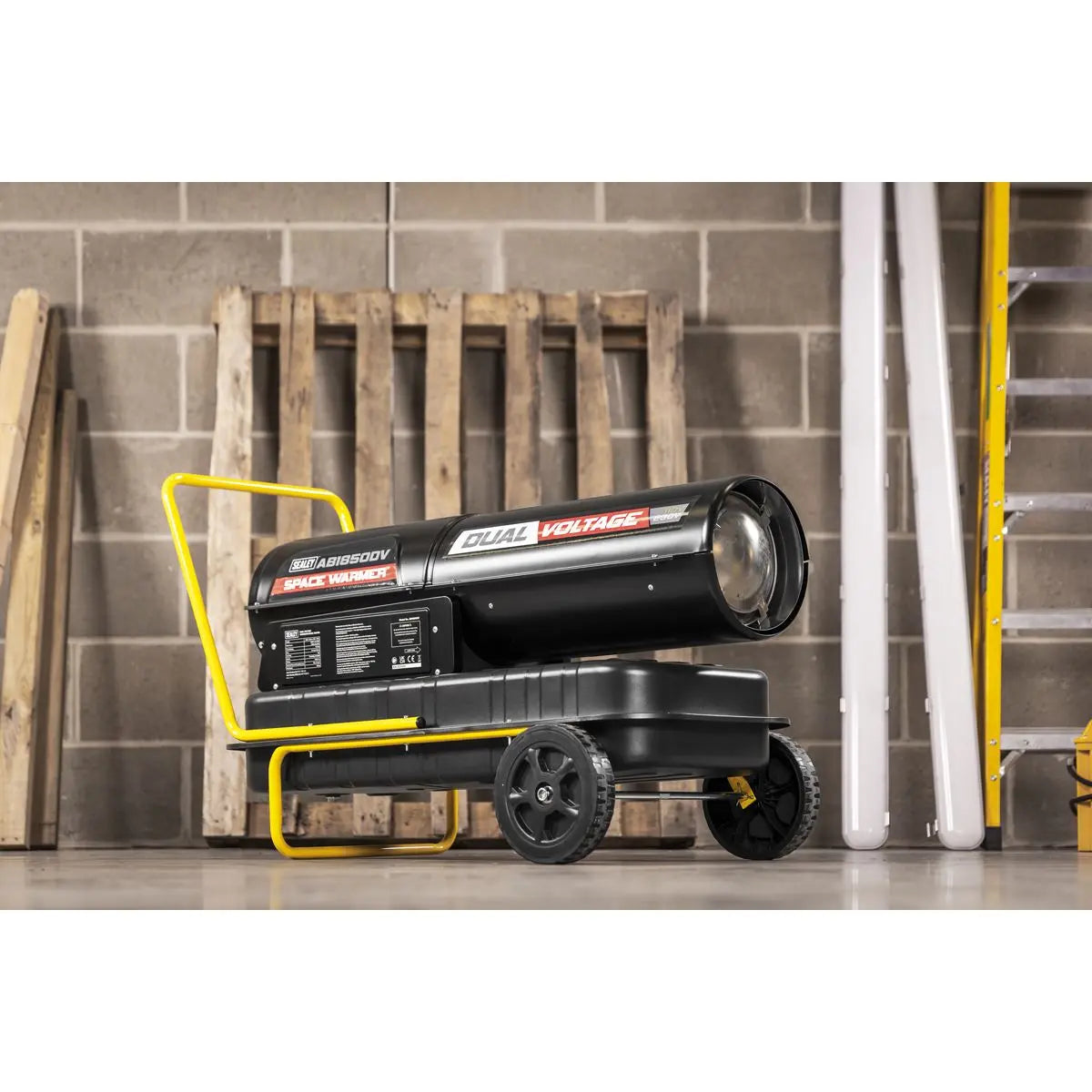 Sealey Dual Voltage Space Warmer® Kerosene/Diesel Heater with Wheels 185,000Btu/hr(55kW)  White Rose Tools