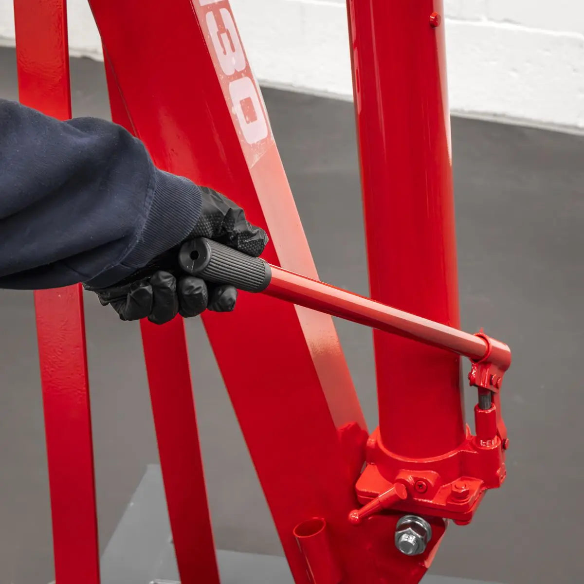 Sealey Fixed Frame Engine Crane with Extendable Legs 3 Tonne  White Rose Tools