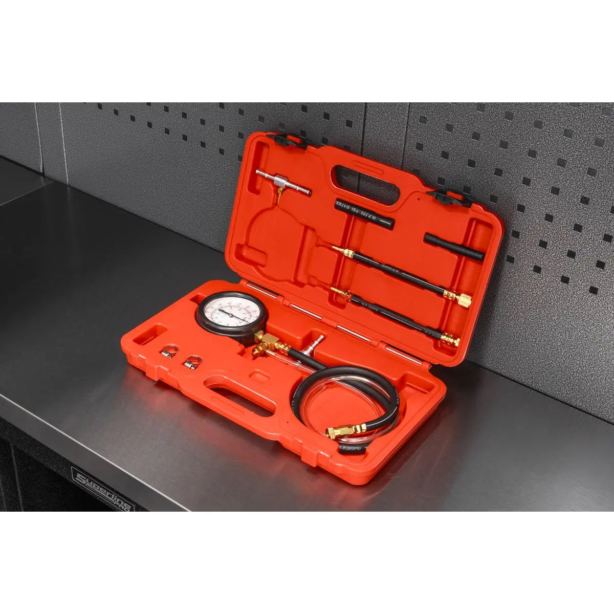 Sealey Fuel Injection Pressure Test Kit  White Rose Tools
