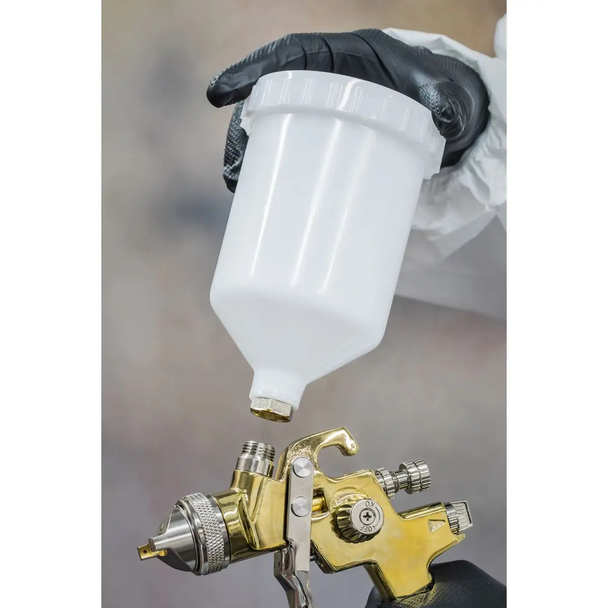 Sealey Gravity Feed Spray Gun - 1.4mm Set-Up Gold Series 
