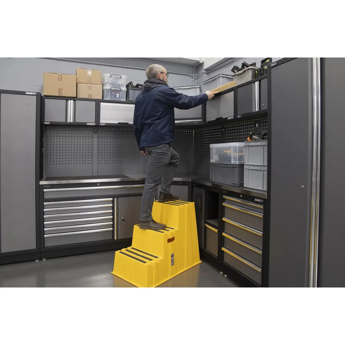 Sealey Heavy-Duty 3-Step Safety Steps with Anti-Slip Treads 150kg Capacity, Yellow - EN 14183  White Rose Tools