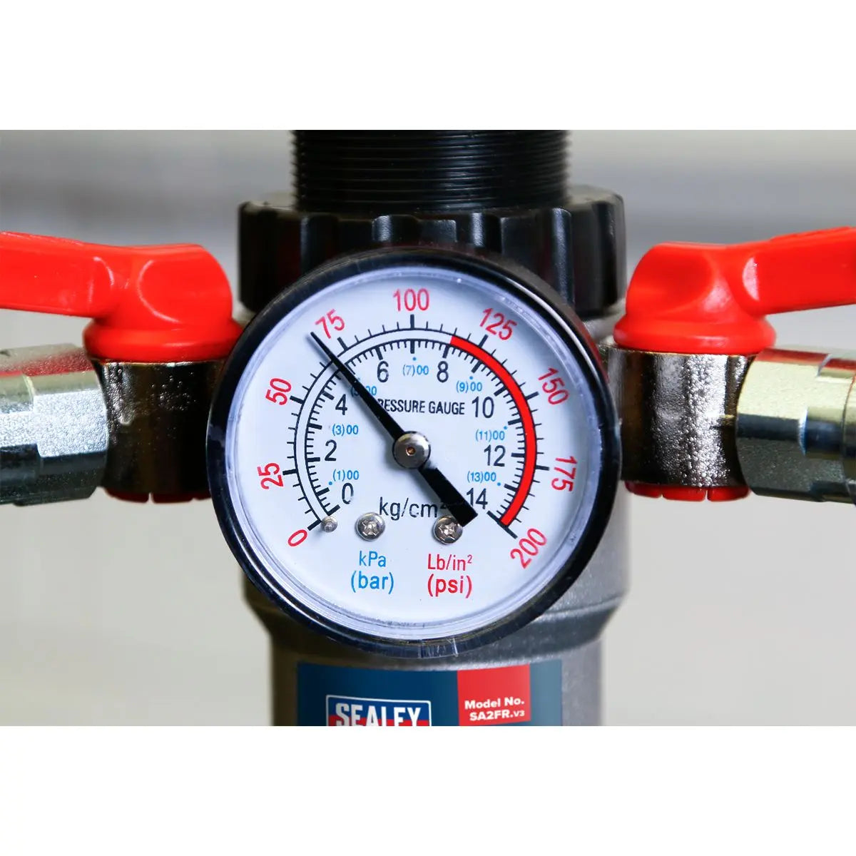 Sealey Heavy Duty Air Filter Regulator 1/2" Inlet 1/4" Outlet Water Trap 