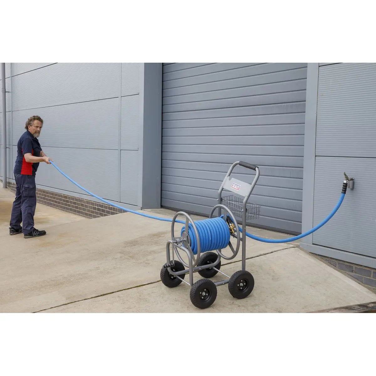 Sealey Heavy-Duty Hose Reel Cart with 15m Heavy-Duty Ø19mm Hot & Cold Rubber Water Hose 