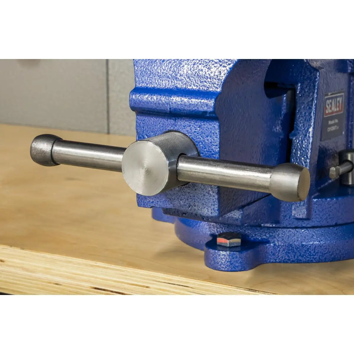 Sealey Heavy-Duty Professional Vice with Swivel Base 125mm  White Rose Tools