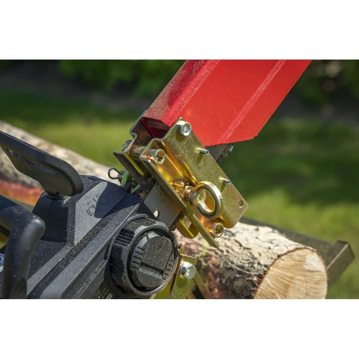 Sealey Heavy-Duty Sawhorse with Chainsaw Holder  White Rose Tools