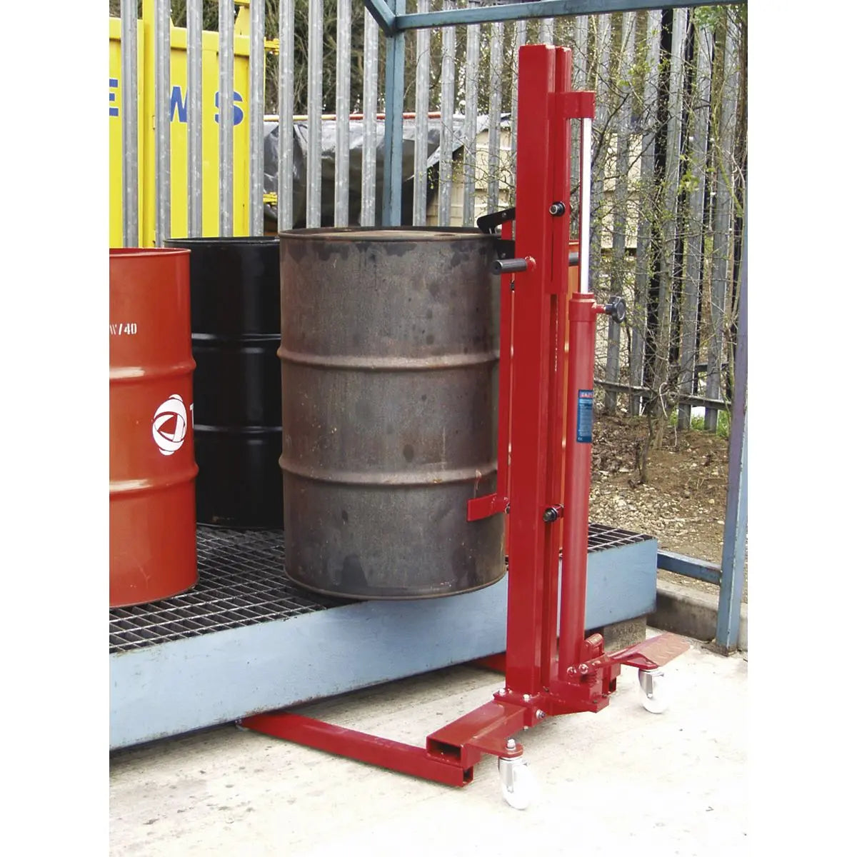Sealey Hydraulic Drum Truck & Van Loader 205L 