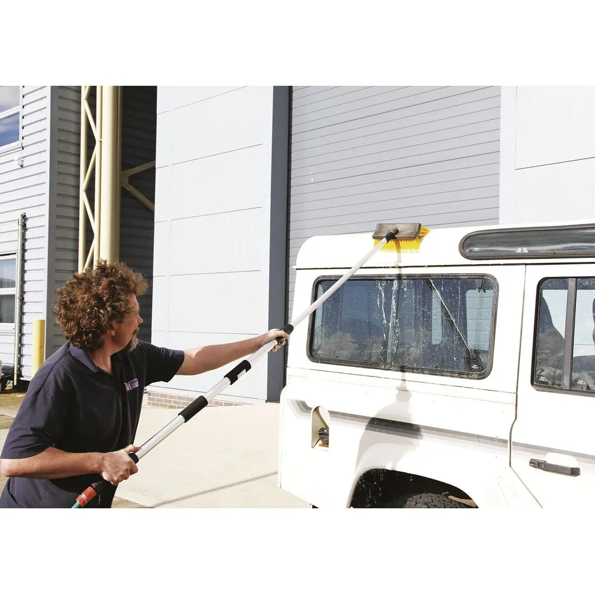 Sealey Large Angled Flo-Thru Brush with 1.7m Telescopic Handle 