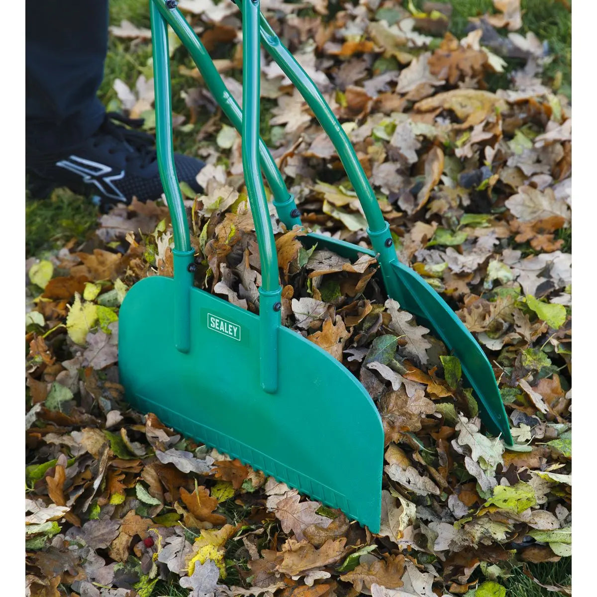 Sealey Leaf & Debris Grabber  White Rose Tools