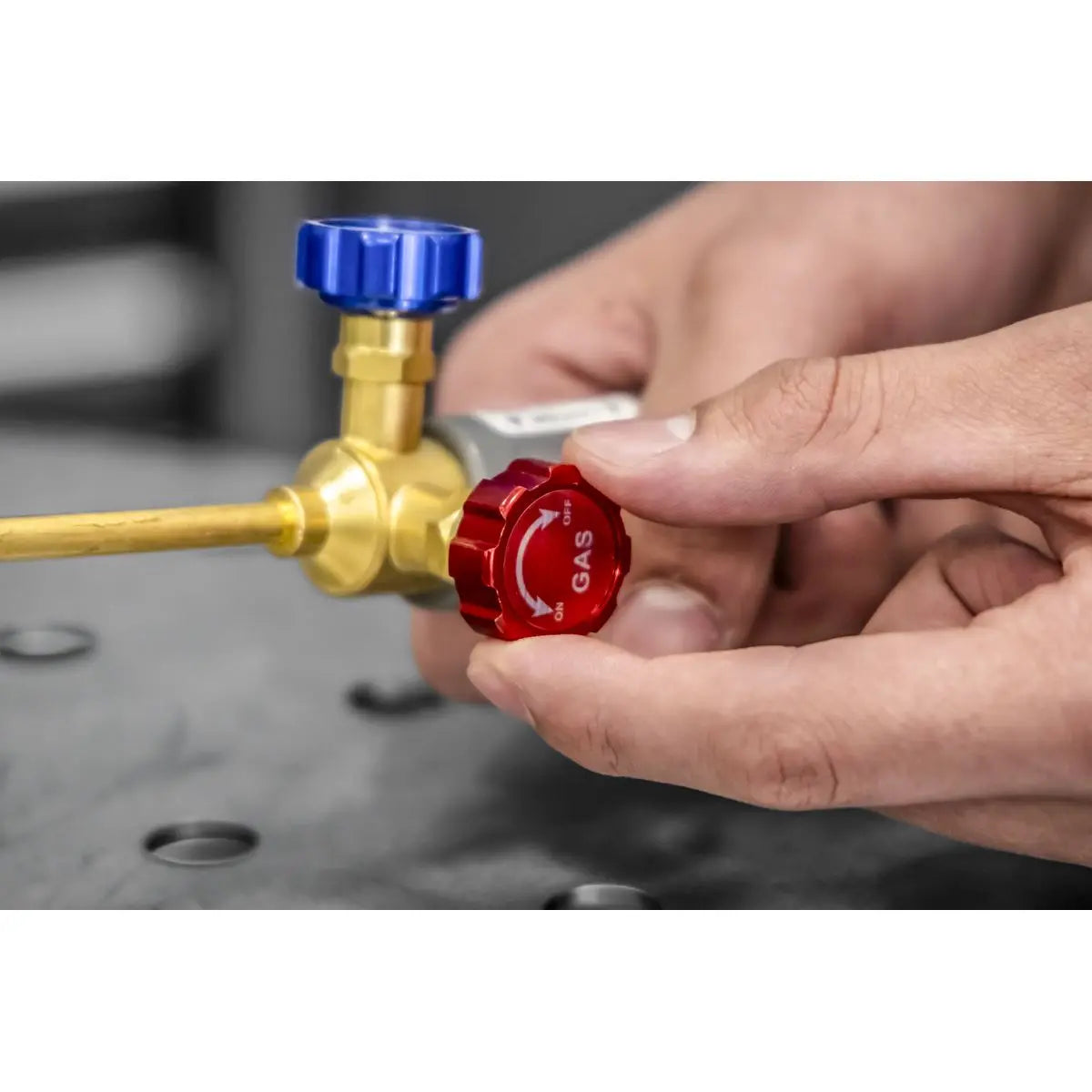 Sealey MAPP Gas & Oxygen Brazing Kit with 400g MAPP Cylinder & 950ml Oxygen Cylinder  White Rose Tools
