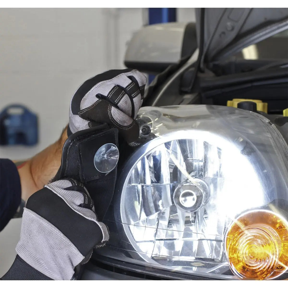 Sealey Magnetic & Suction Grip Workshop Wing Cover 