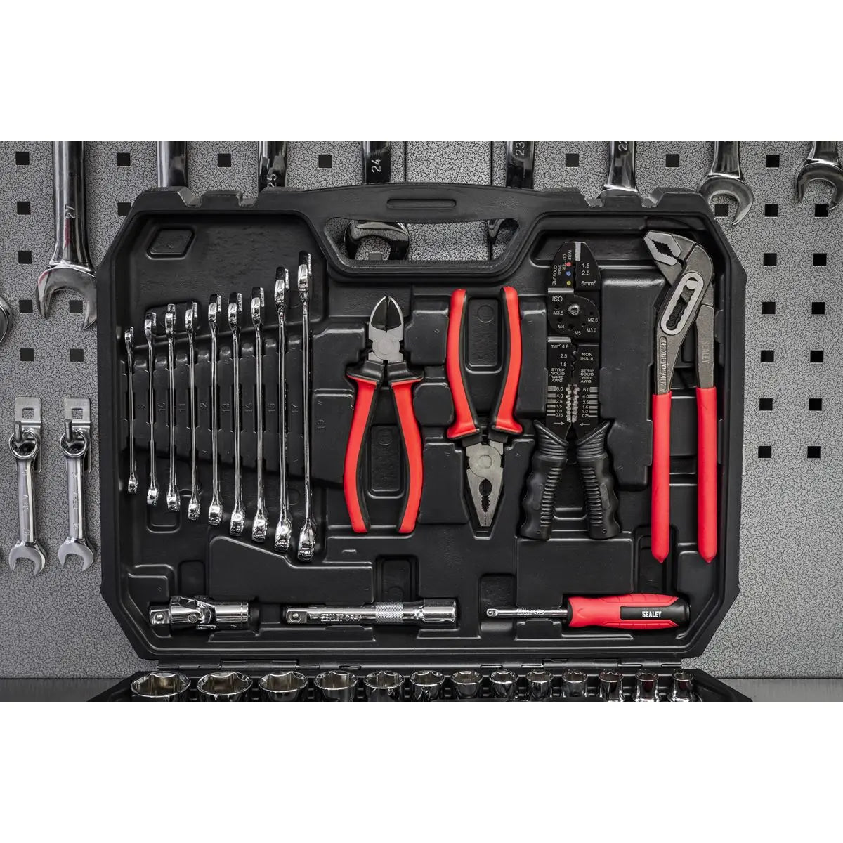 Sealey Mechanic's Tool Kit 100pc 
