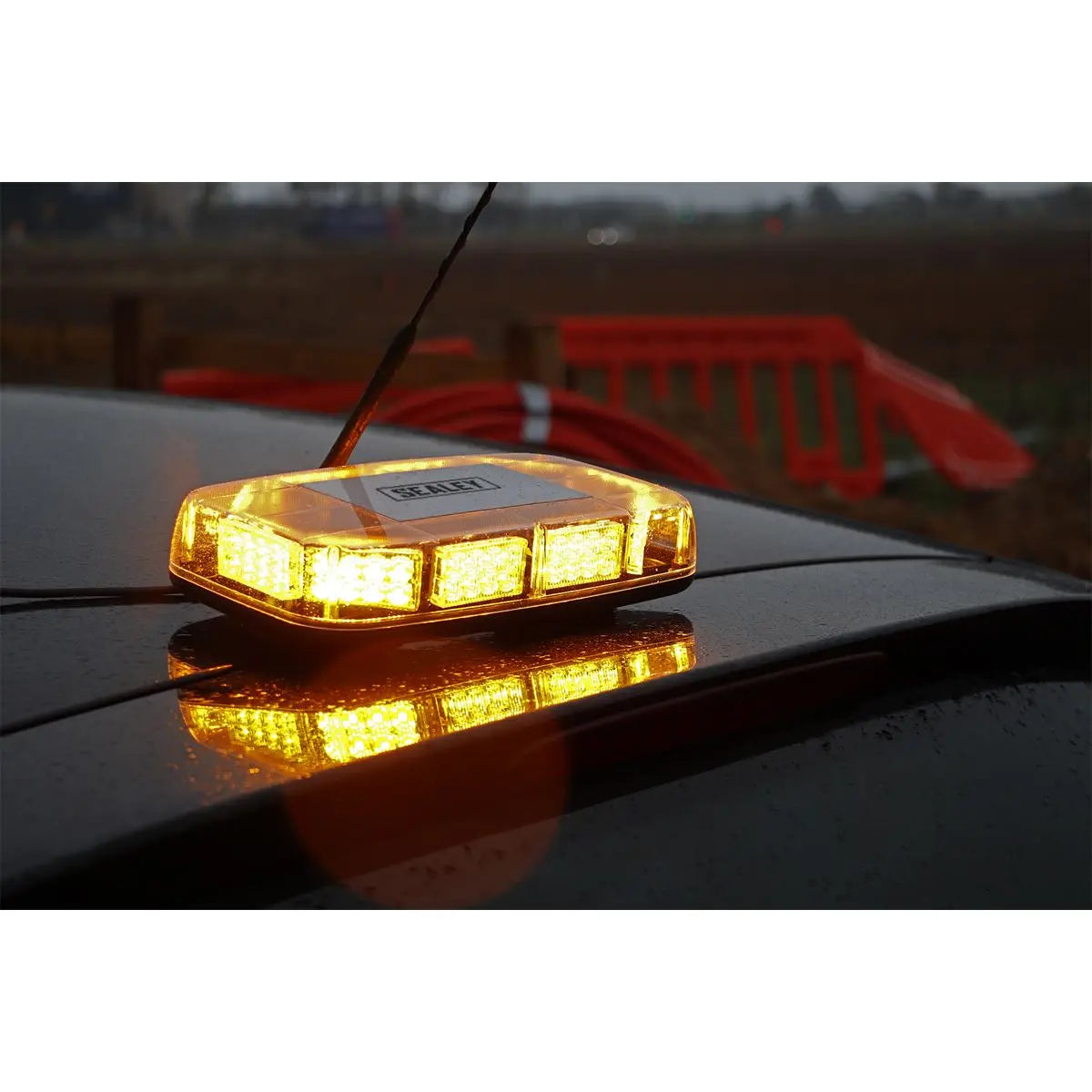 Sealey Mini Light Bar 50W SMD LED 12/24V Magnetic Base 