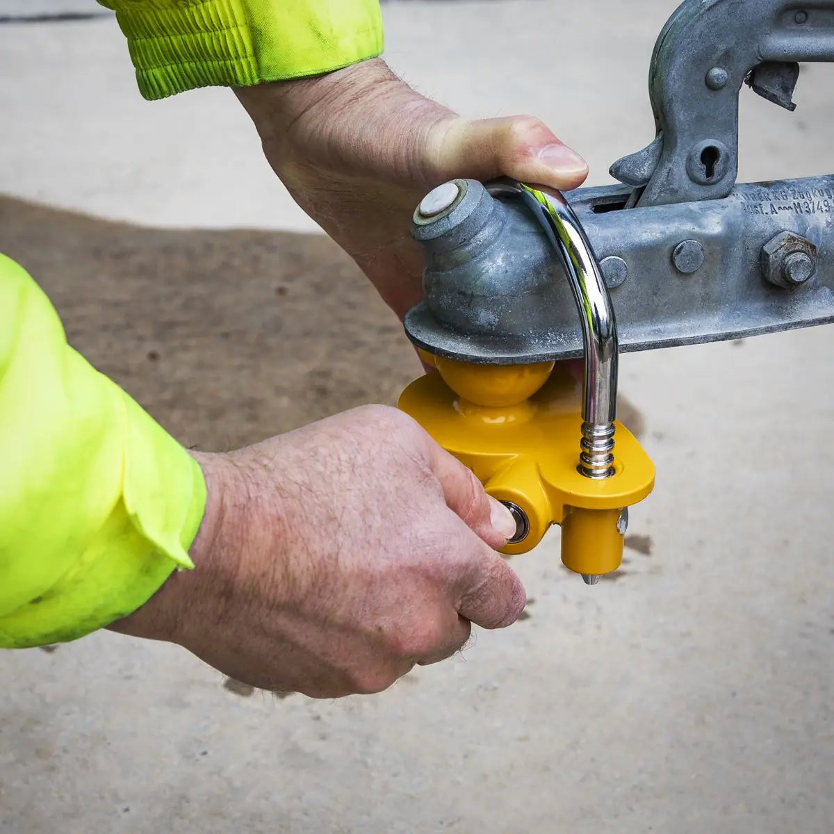 Sealey Ø50mm Tow-Ball Trailer Hitch Lock 