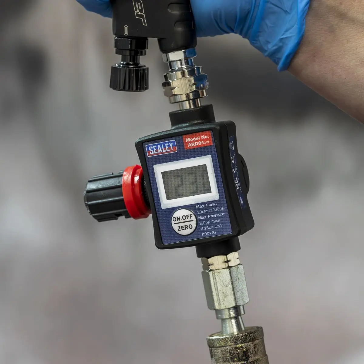 Sealey On Gun Digital Air Pressure Regulator Gauge Spray Tool LED Display 