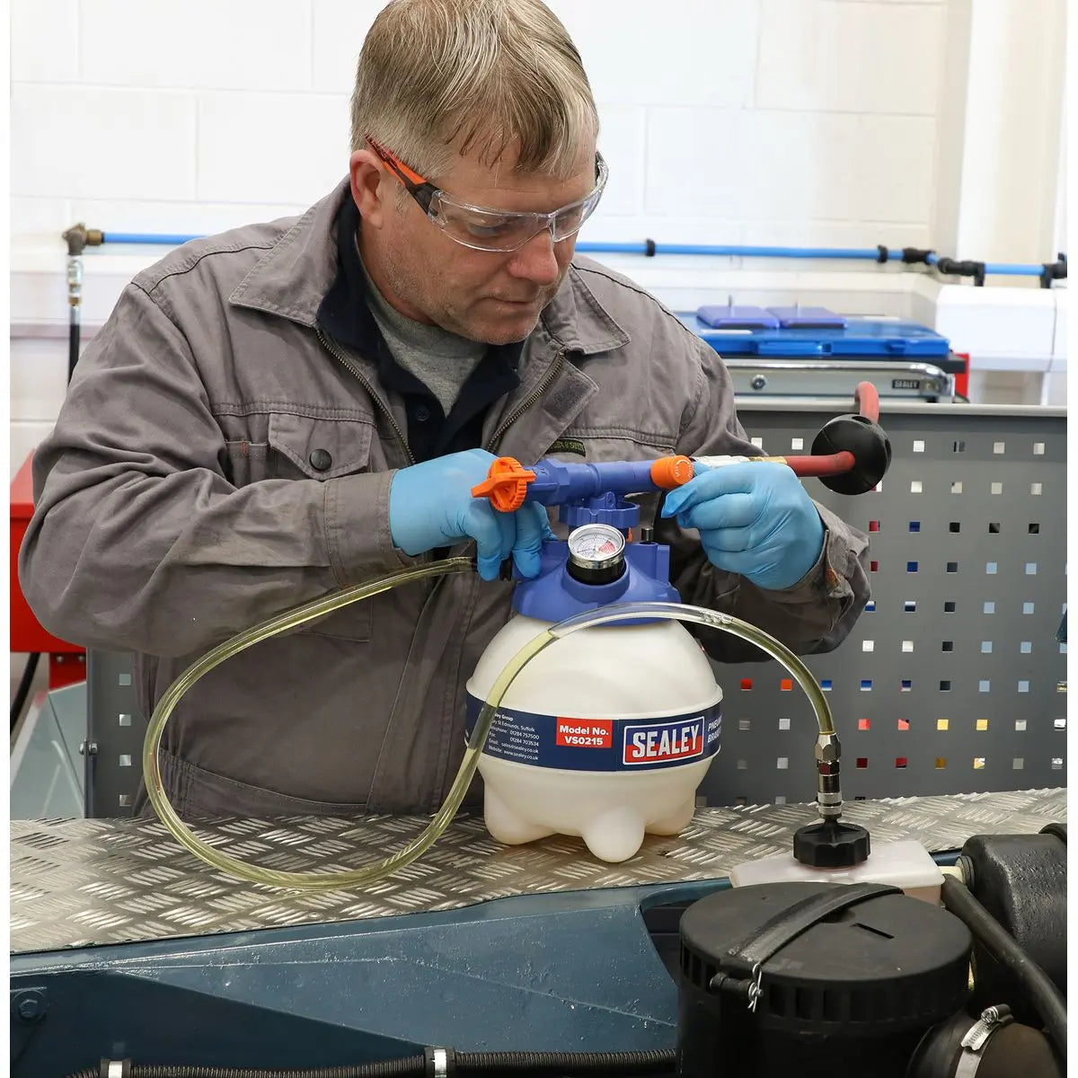 Sealey Pneumatic Brake Bleeder 3L 