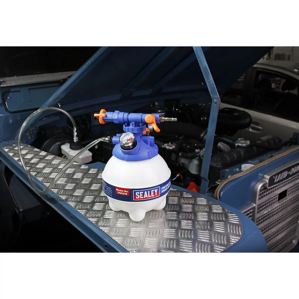 Sealey Pneumatic Brake Bleeder 3L 