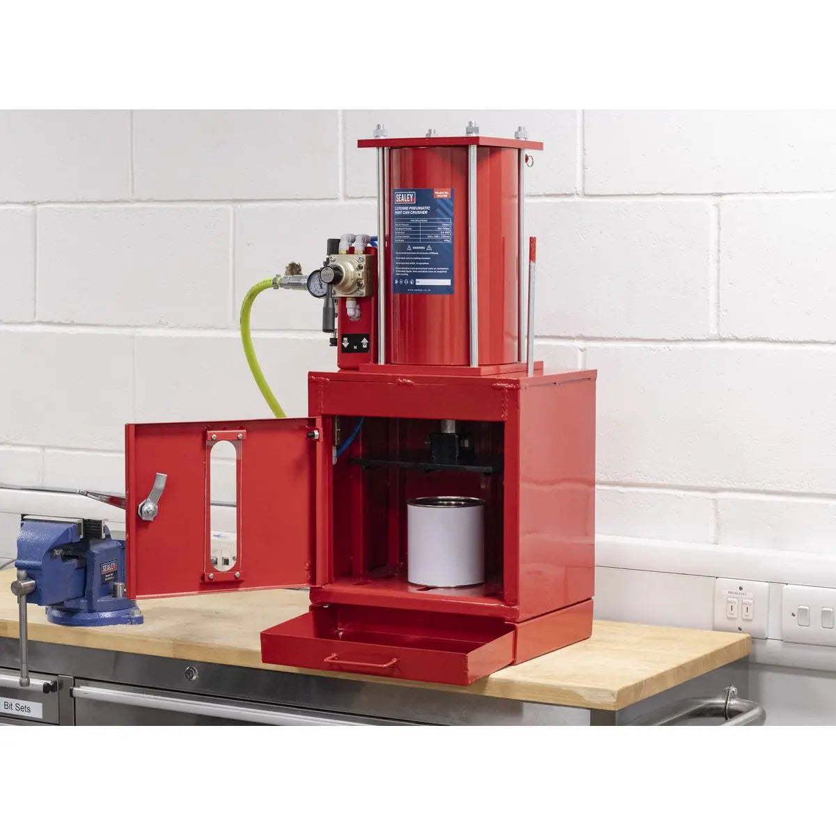 Sealey Pneumatic Paint Can Crusher 2.2 Tonne 