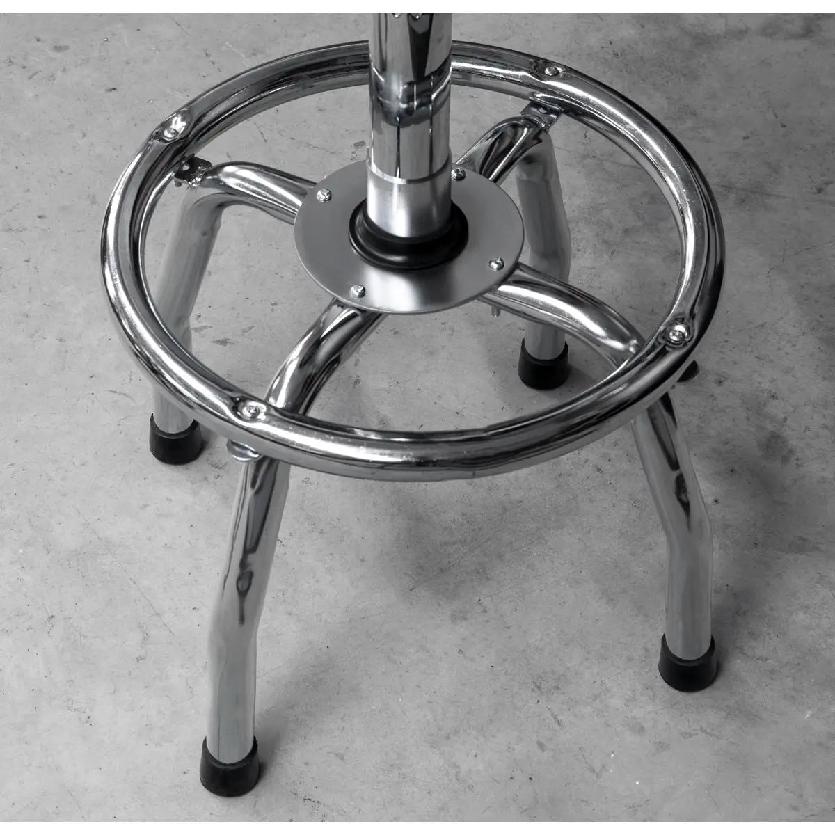 Sealey Pneumatic Stool Heavy-Duty Workshop with Adjustable Height Swivel Seat 