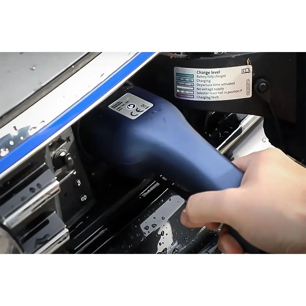Sealey Portable EV Charger Type 1 to UK 10A (2.3KW) 5m Cable 