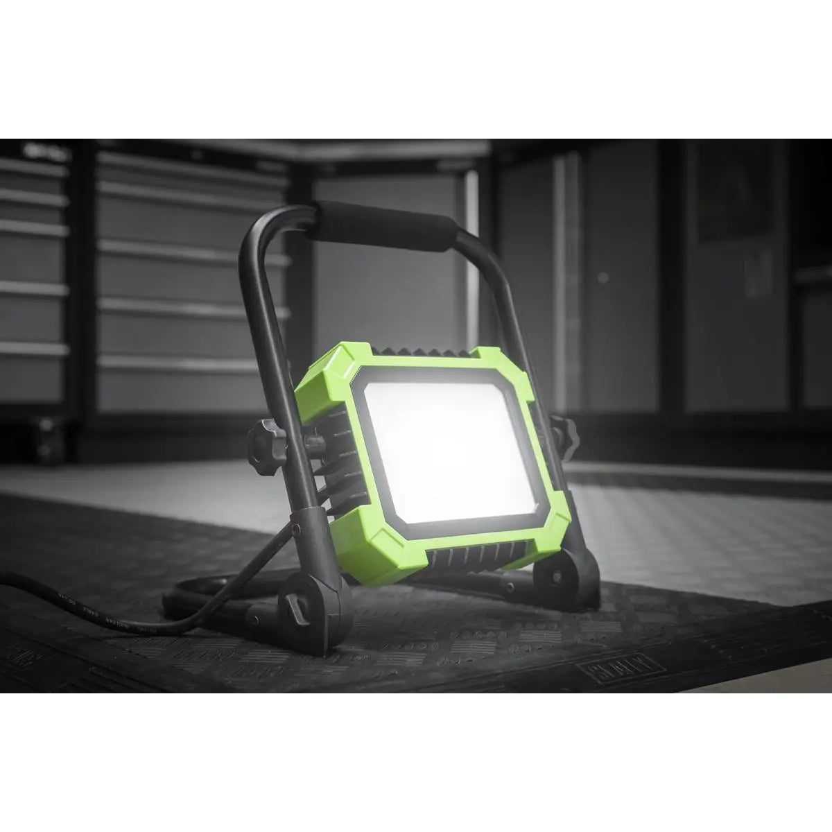 Sealey Portable Floodlight 24W SMD LED 230V  White Rose Tools