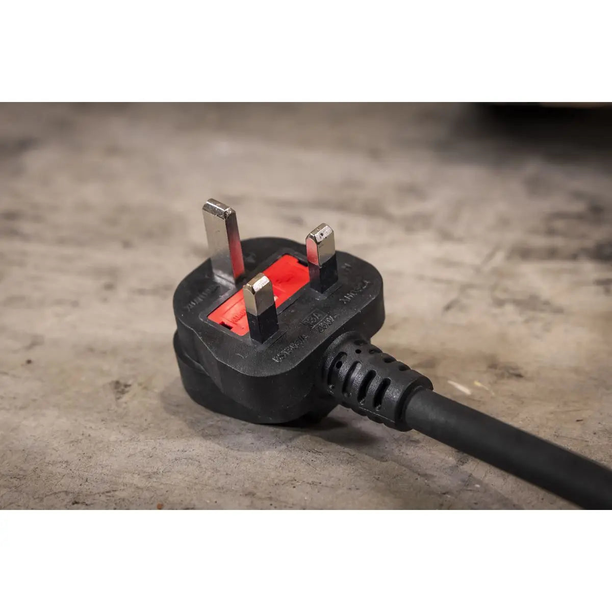 Sealey Portable Transformer 3000VA  White Rose Tools