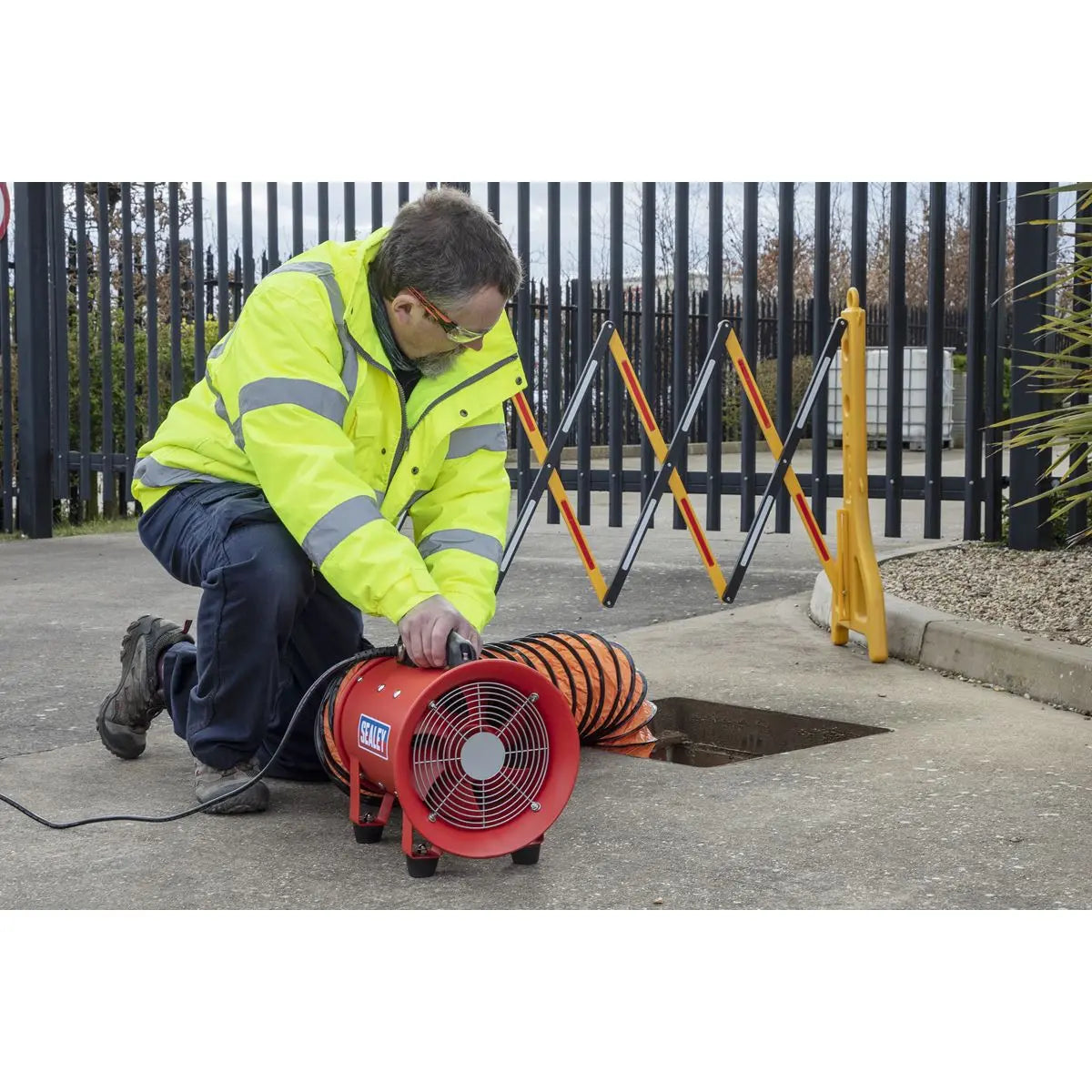 Sealey Portable Ventilator Ø200mm with 5m Ducting 