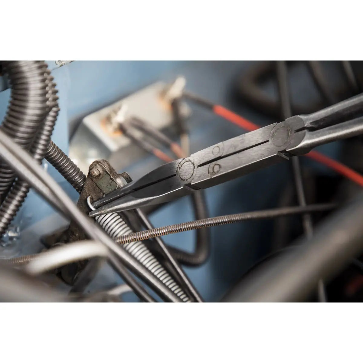 Sealey Premier 335mm Double Joint Long Reach Needle Nose Pliers Engine Bay 