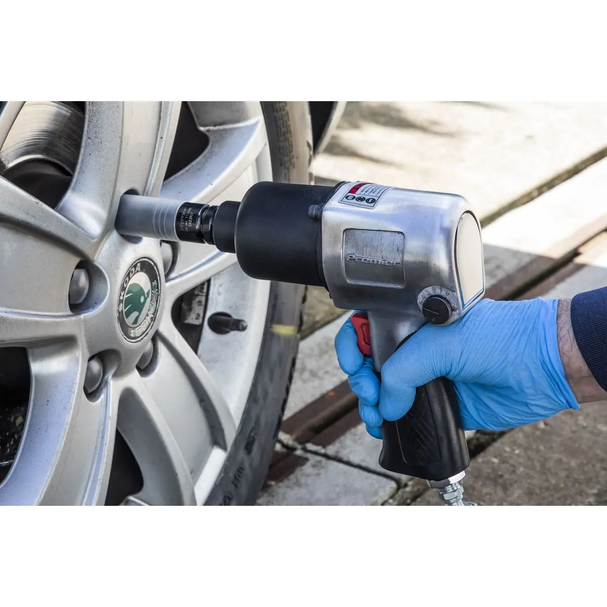 Sealey Premier Alloy Wheel Ultra-Power Impact Socket 17mm 1/2"Sq Drive 