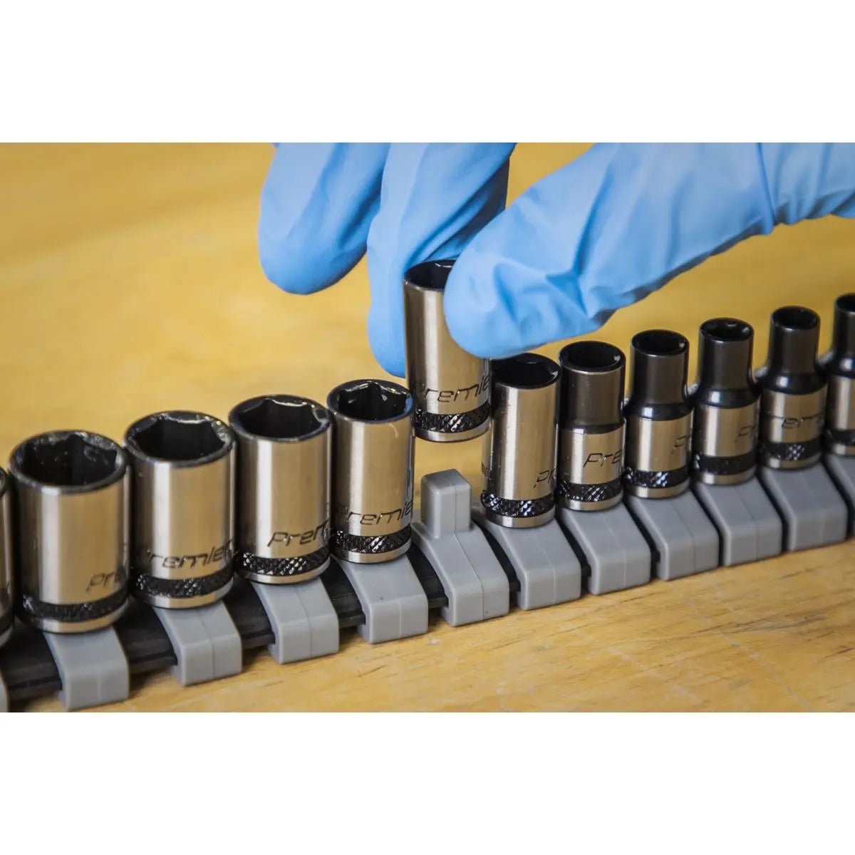 Sealey Premier Black Socket Set 13pc 1/4"Sq Drive Metric - Premier Black 