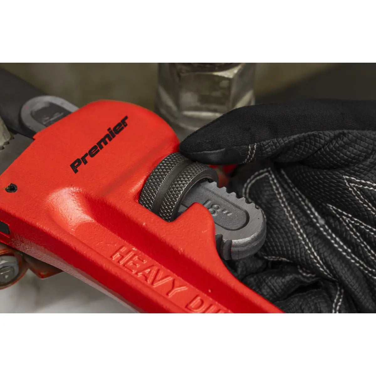 Sealey Premier Cast Steel Pipe Wrench European Pattern 450mm  White Rose Tools