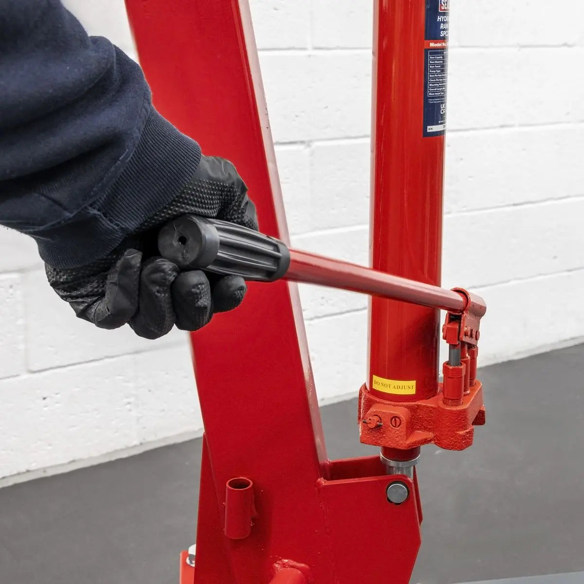 Sealey Premier Folding Engine Crane 2 Tonne  White Rose Tools